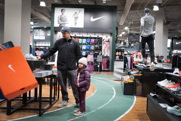 Consumers are keeping the economy afloat as businesses scramble on tariffs