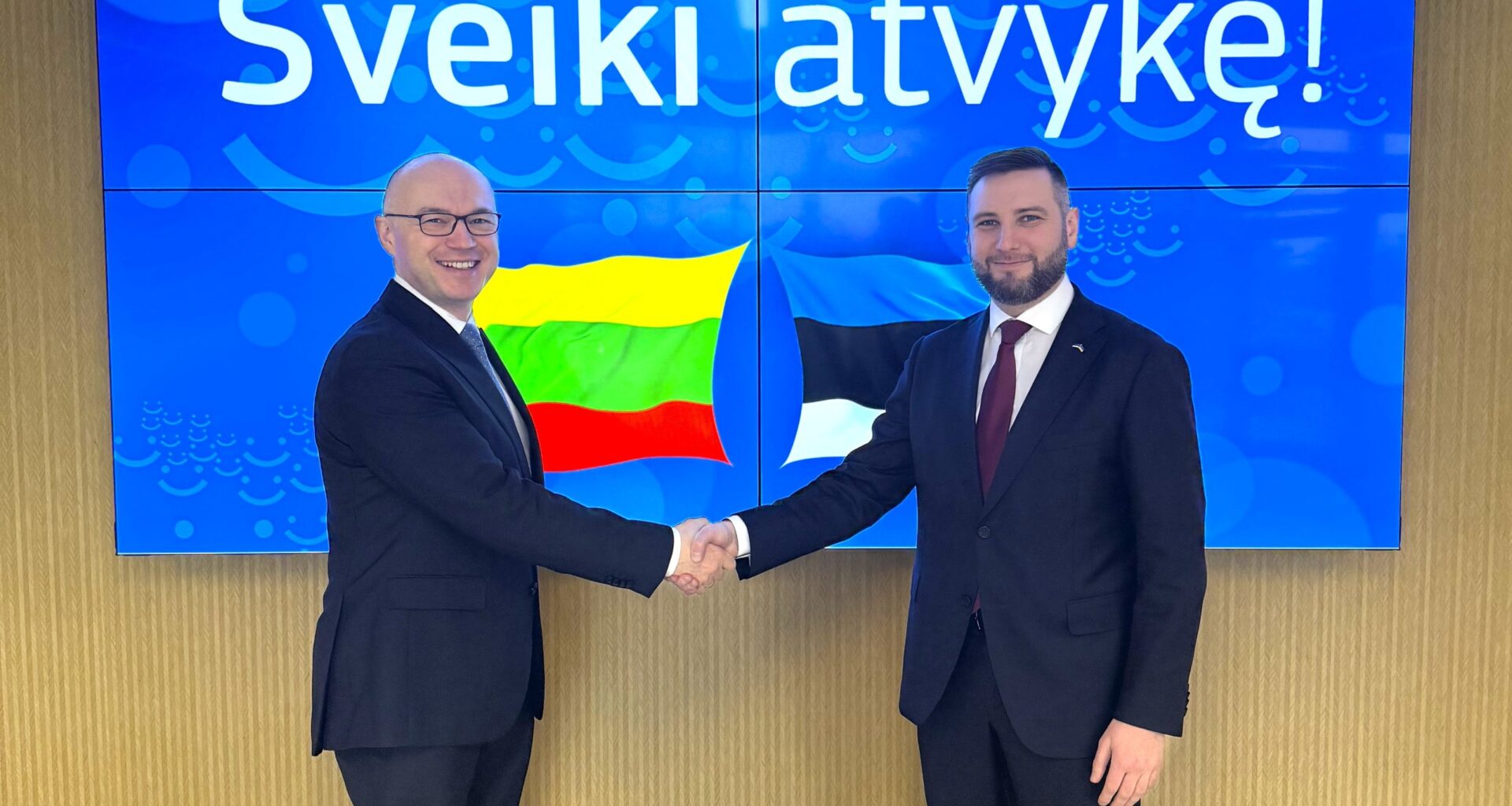 Lithuanian and Estonian Transport Ministers meet in Tallinn to discuss the implementation of Rail Baltica project