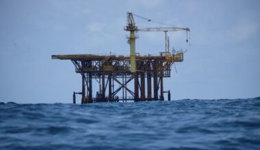 Judge Rules Against Sale of Gulf of Mexico Oil Drilling