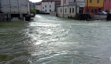 Zaradi napovedanih obilnih padavin nevarnost poplav in proženja plazov #video