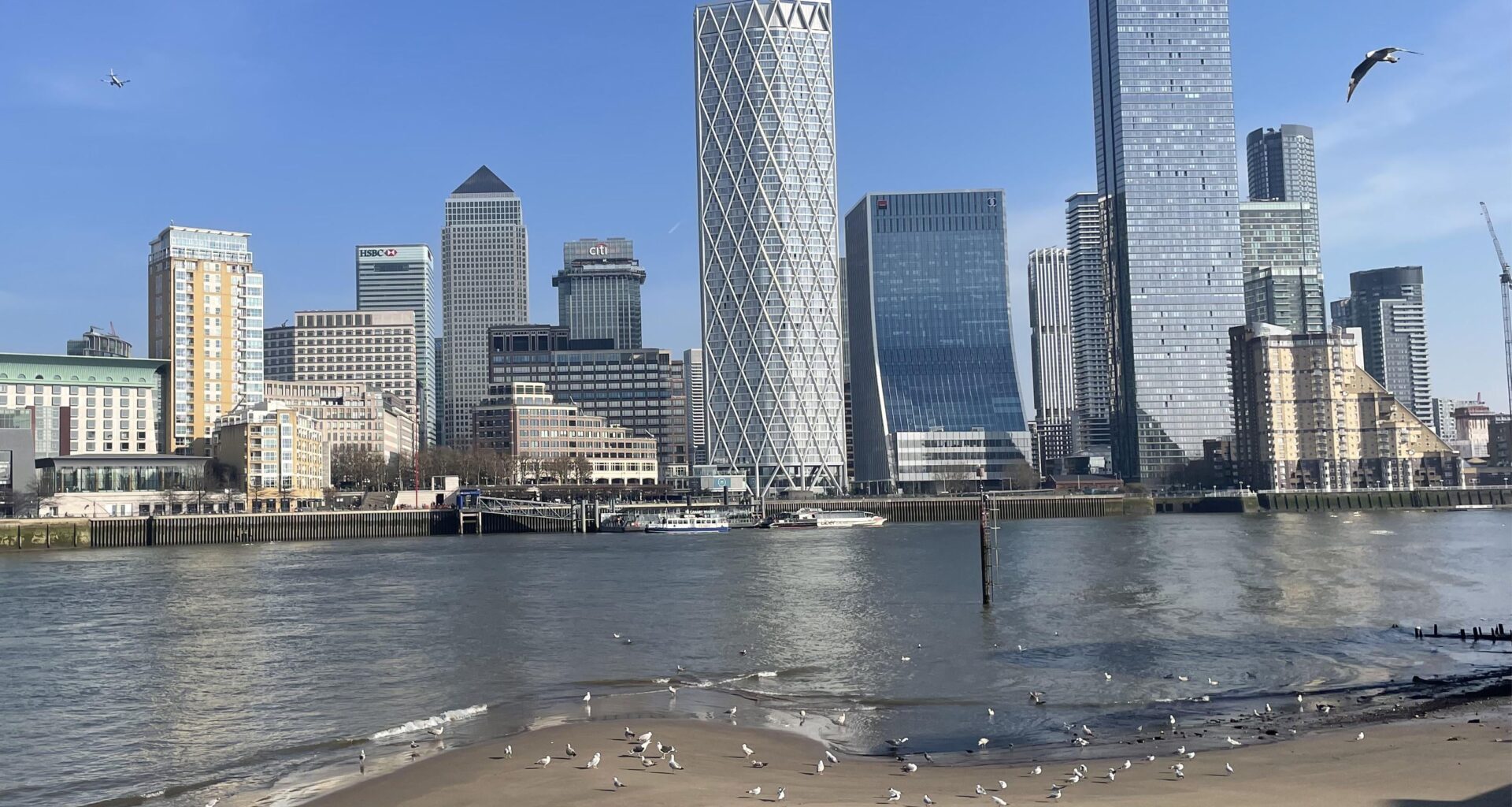 Sandy London
