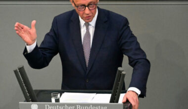 L'Allemagne augmente ses dépenses en réaction à la "guerre contre l'Europe" de Poutine, dit Merz - 18/03/2025 à 12:03