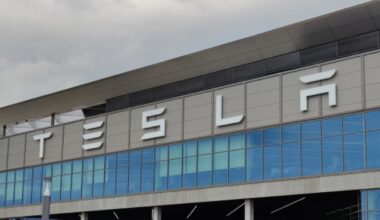Gewerkschafter von Security entfernt: Unruhen bei Tesla-Betriebsversammlung