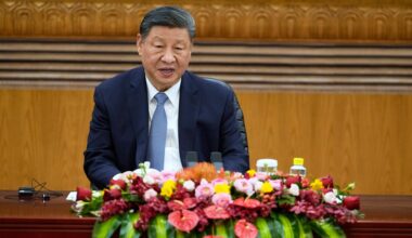 Chinas Staats- und Parteichef Xi Jinping bei einer Veranstaltung mit internationalen Unternehmern in Peking.