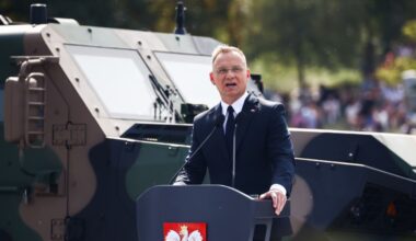 Česko mohou lemovat jaderné zbraně. Polsko žádá USA o jejich přesun, chce je na svém území