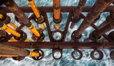 UK Oil, Gas Licenses Challenged in Court by Environmental Group