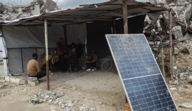 Israël coupe l’électricité à Gaza et durcit sa pression sur le Hamas