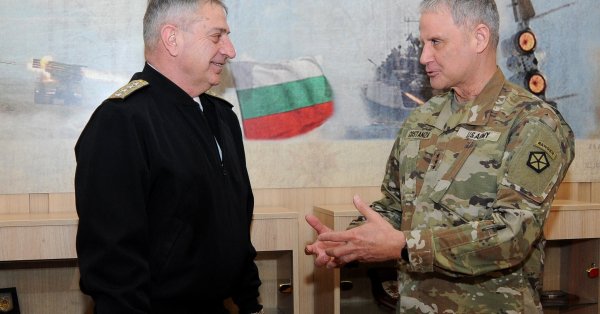 Ген.-лейтенант Костанца: Военното присъствие на САЩ в България е знак за ангажимента на Алианса