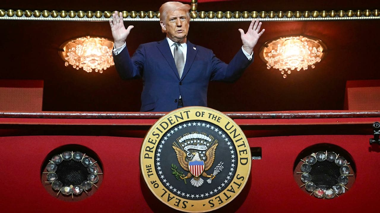 Live-Ticker: Europa-Politiker fordert von Trump Rückgabe der Freiheitsstatue | Politik