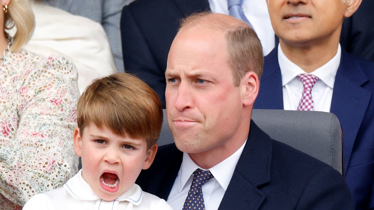 Prince William is the spitting image of Prince Louis in unearthed photo