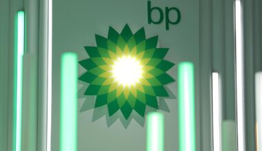 BP Sells Gas Pipeline Stake to Apollo Funds for $1 Billion