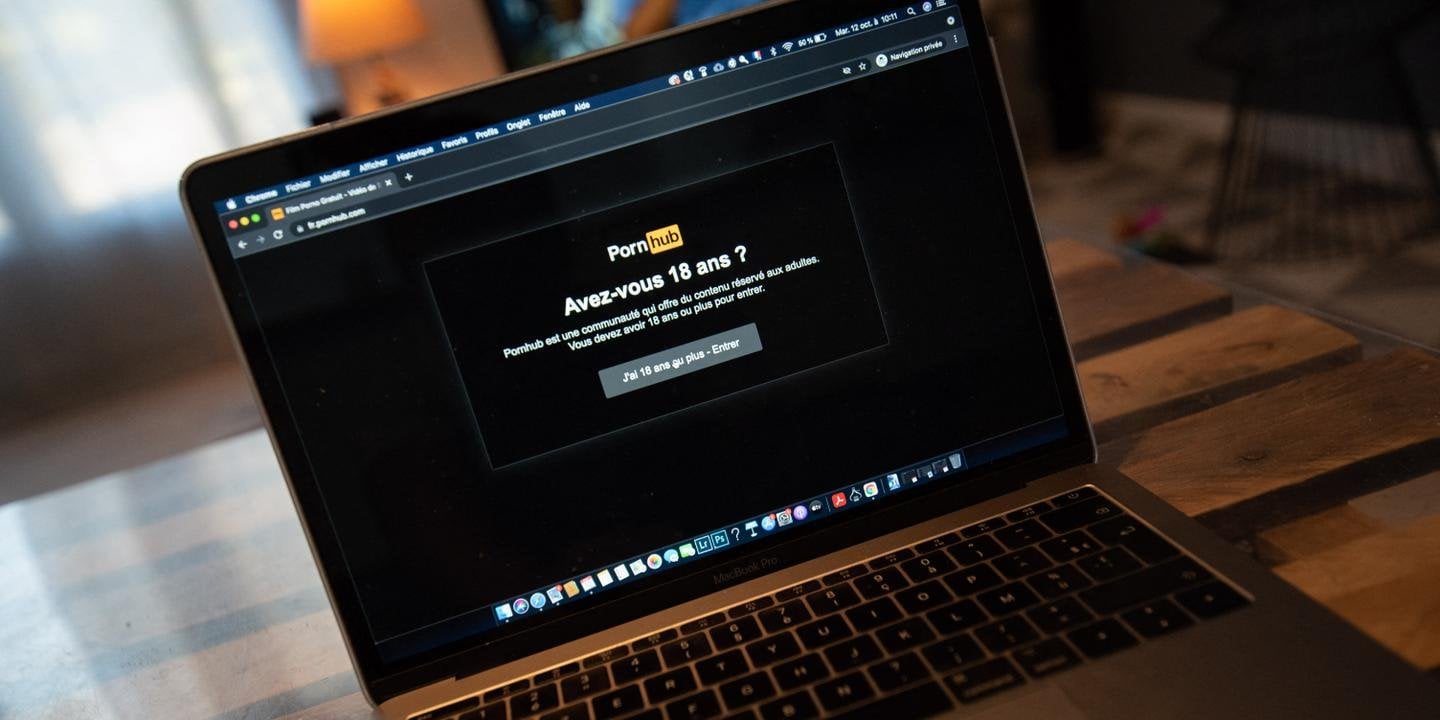 Comment Pornhub veut faire tomber le contrôle d’âge de l’Arcom