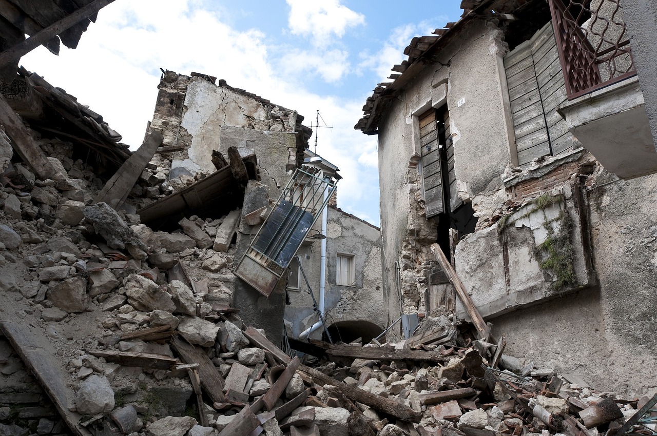 Thailand, Myanmar, United Kingdom Urgent Travel Advisories Issued for Bangkok and Mandalay Following Earthquake and Aftershocks in Southeast Asia