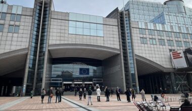 Eurobarómetro. Portugal, país europeísta com imagem muito positiva da União Europeia