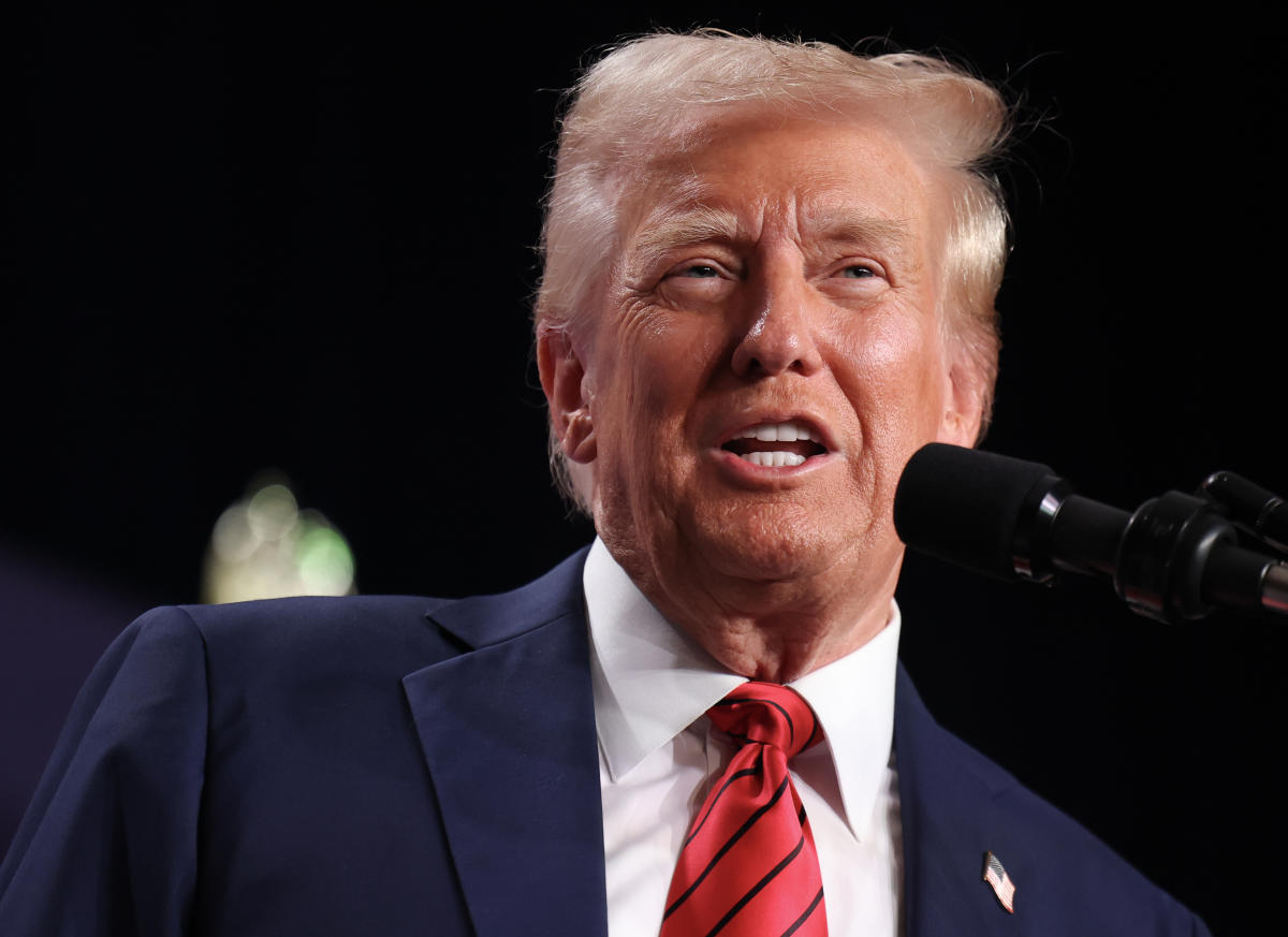 Trump threatens 200% tariff on European wine, champagne