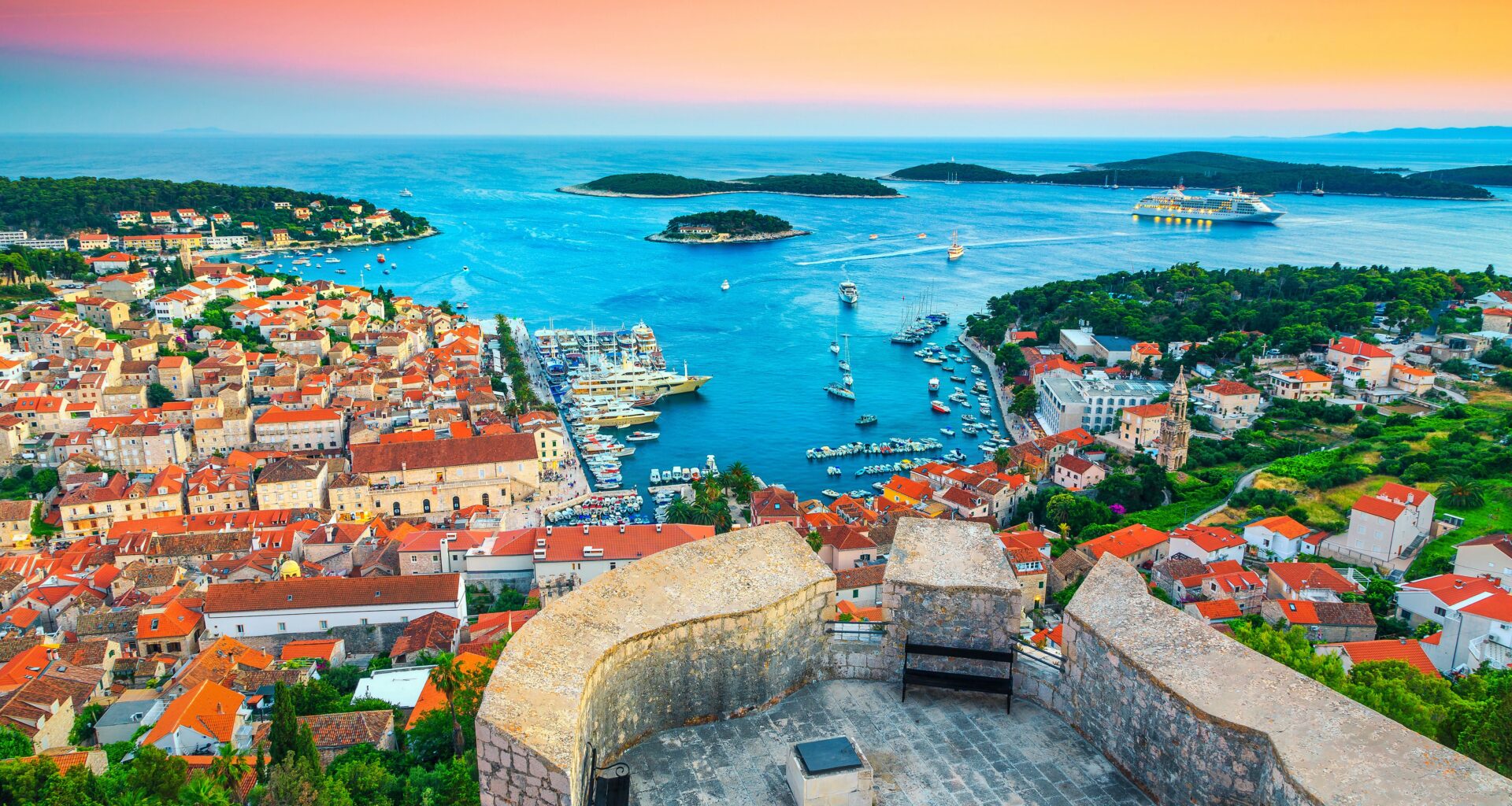 "Shhhh..." Popular Croatian Party Island Wants Tourists to Lower Their Voices or Face Hefty Fines