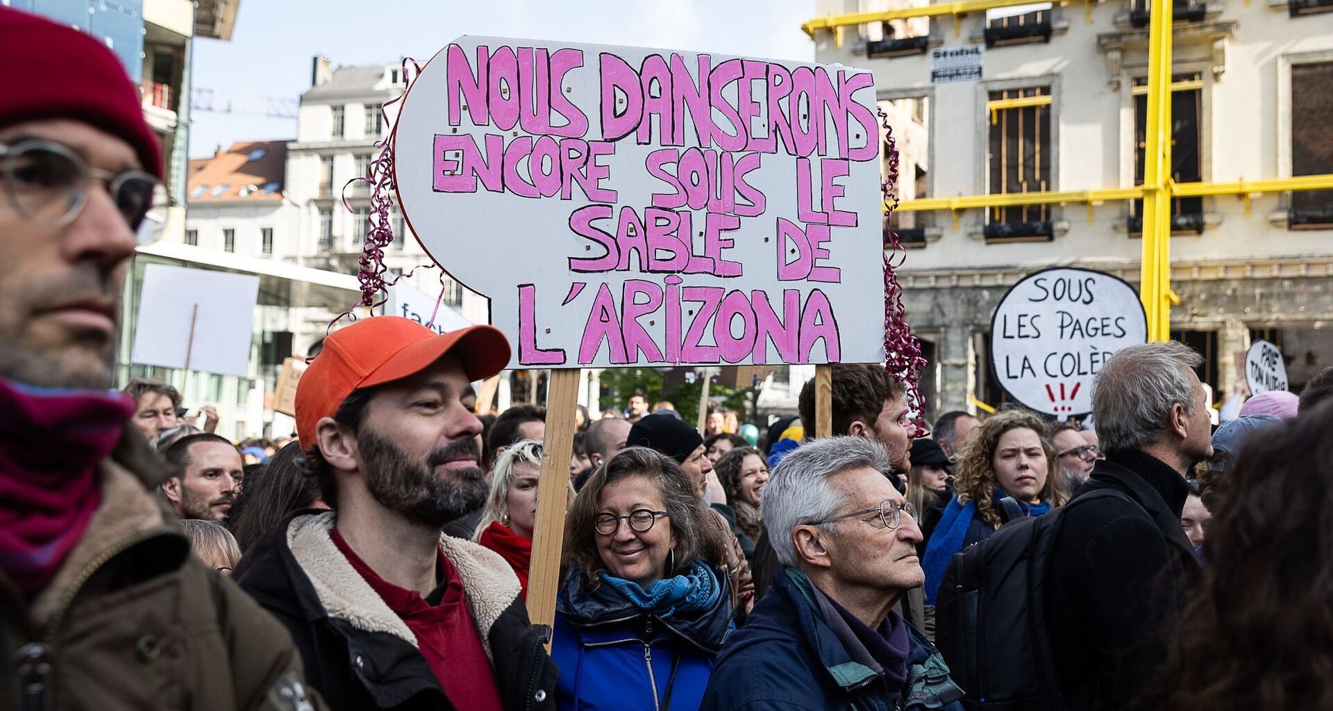 Grève générale ce lundi 31 mars : forte mobilisation, peu d'incidents à déplorer (relire notre direct)