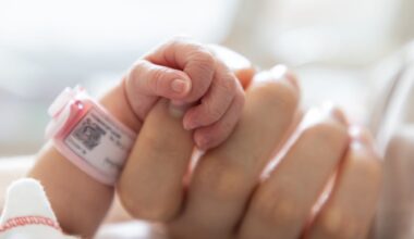 Las madres inmigrantes que residen en España cada vez tienen menos hijos