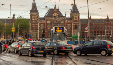 The Netherlands named in top 10 for world’s friendliest drivers