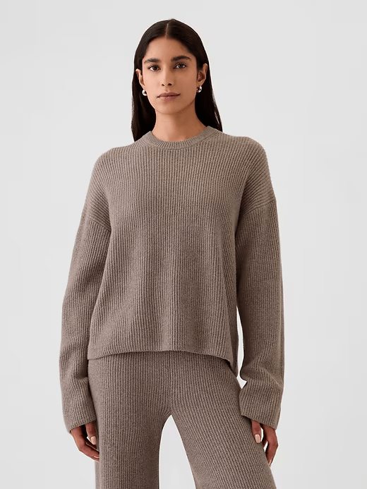 Meghan Markle's Online Closet Is Way More Affordable Than We Thought