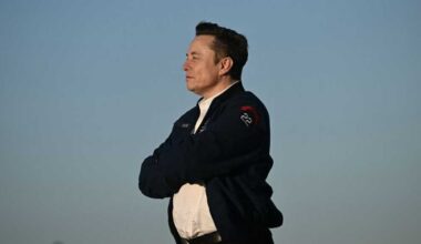 Elon Musk arriving in Green Bay tonight for town hall