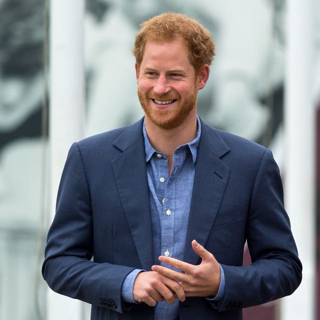prince harry walking
