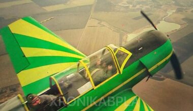 A Russian reconnaissance UAV captured the moment a Ukrainian Yak-52 aircraft took off to hunt him.