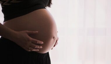Russie : pour inciter les adolescentes à tomber enceinte, les autorités promettent une prime de 100 000 roubles