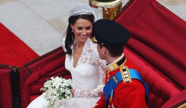 What Prince William and Kate Middleton Whispered During Wedding Carriage Ride