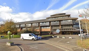Largest council in Wales backs devolution of Crown Estate