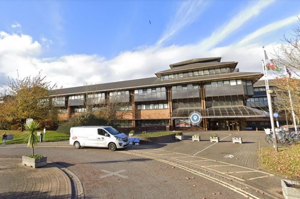 Largest council in Wales backs devolution of Crown Estate
