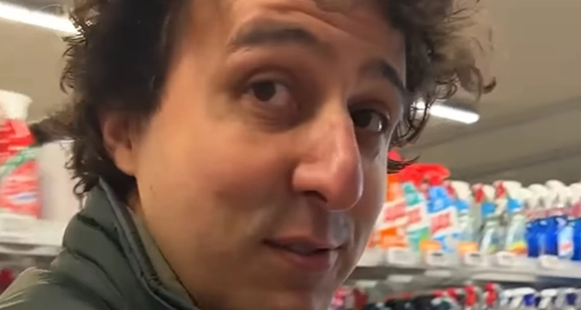 Jesse Klaver naar Belgische supermarkt voor schokkende prijsvergelijking - Joop