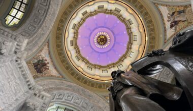 100+ bills delivered to Governor Beshear as veto period begins