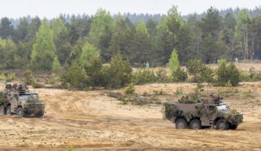 Mįslingas pranešimas: Pabradėje po pratybų dingo užsienio kariai su automobiliu