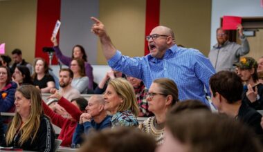 Two Utah GOP representatives hosted a town hall. They were met with shouts of ‘shame’ and ‘do your job.’