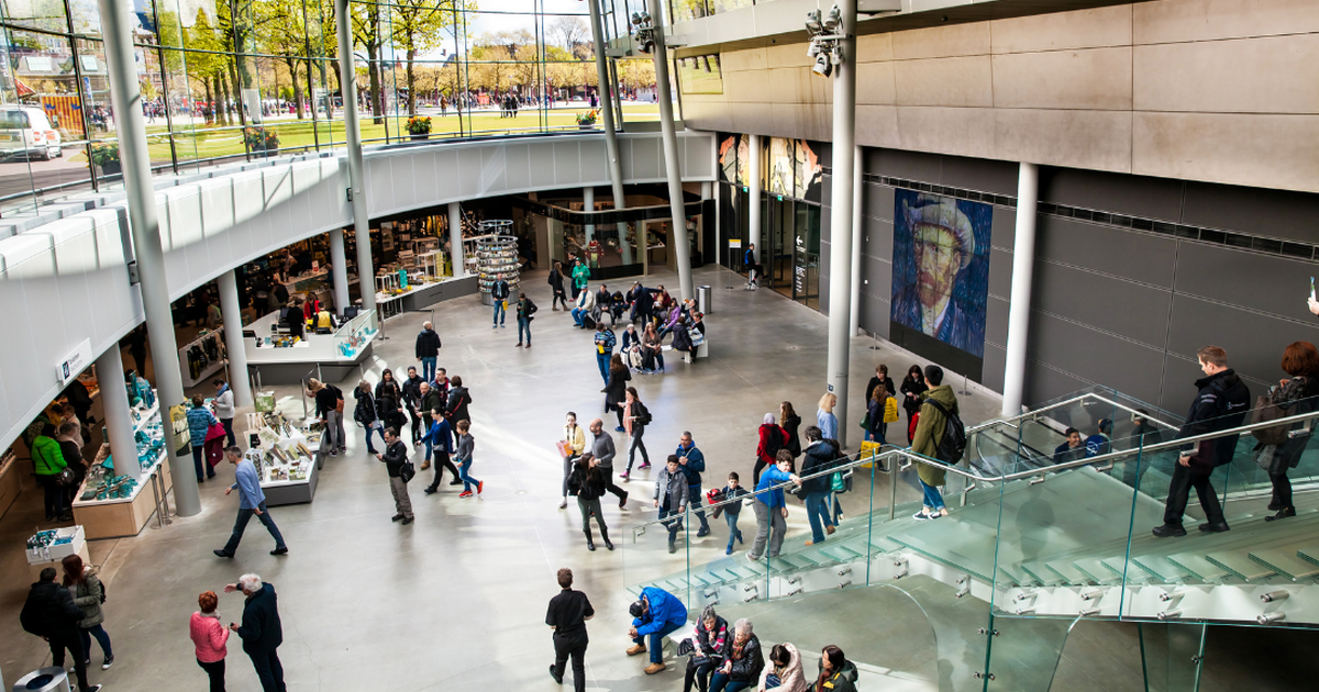 1 in 3 people in the Netherlands cut back on outings due to rising prices