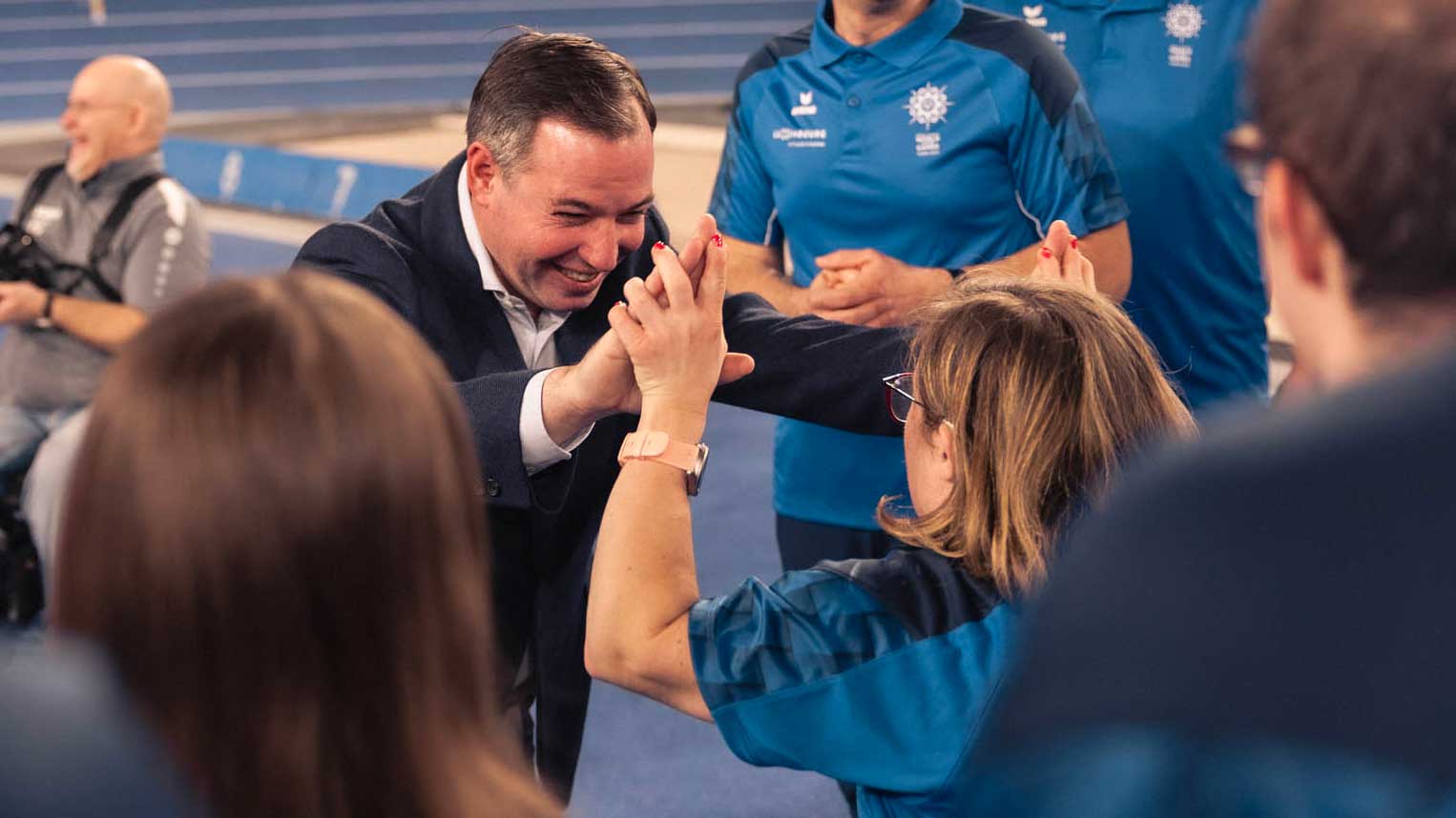 Guillaume de Luxembourg encourage les sportifs avant les Special Olympics
