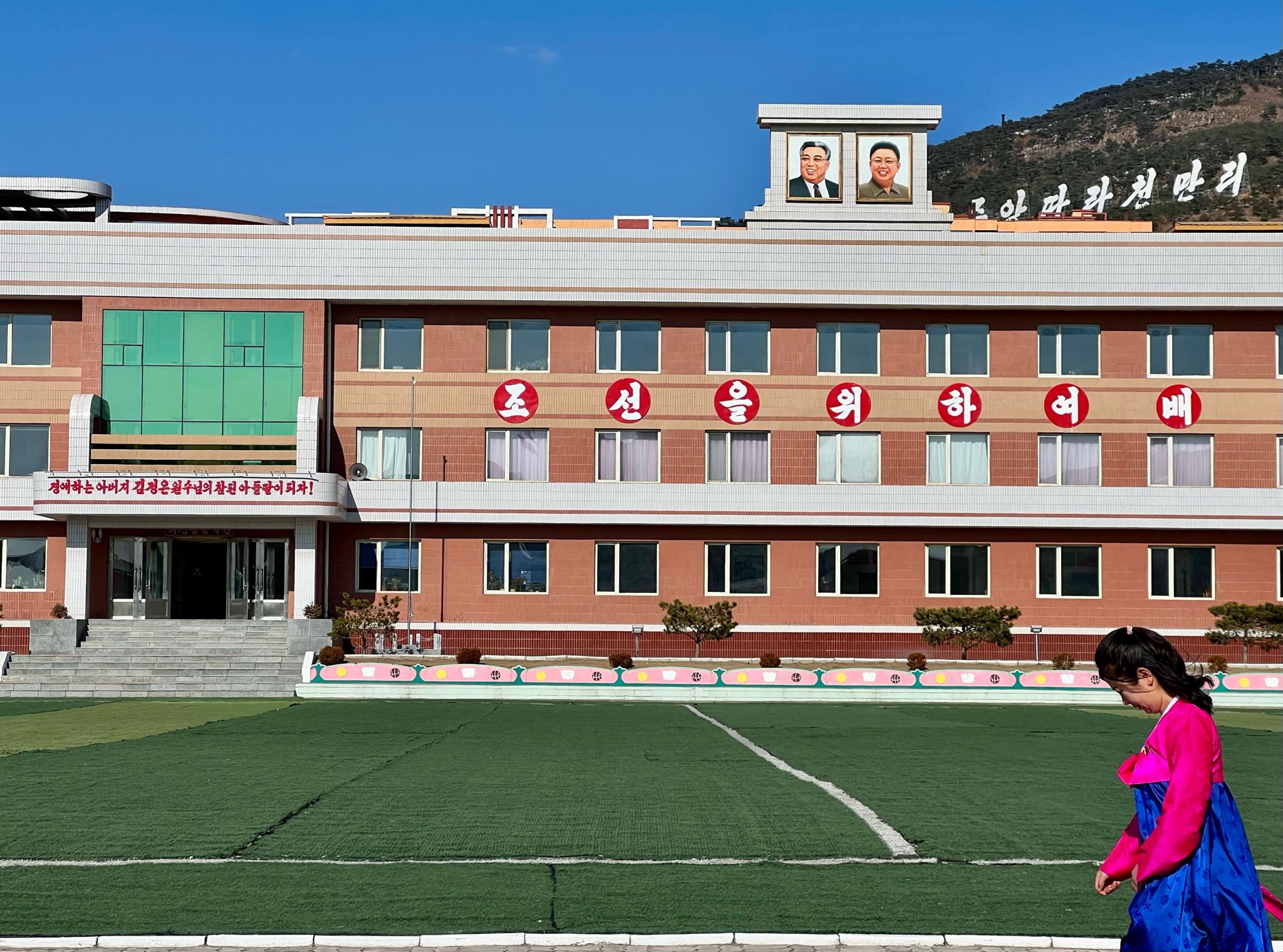 the-greek-who-went-into-north-korea-to-break-a-world-record4