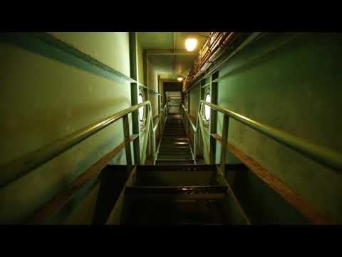 Inside the H&W cranes