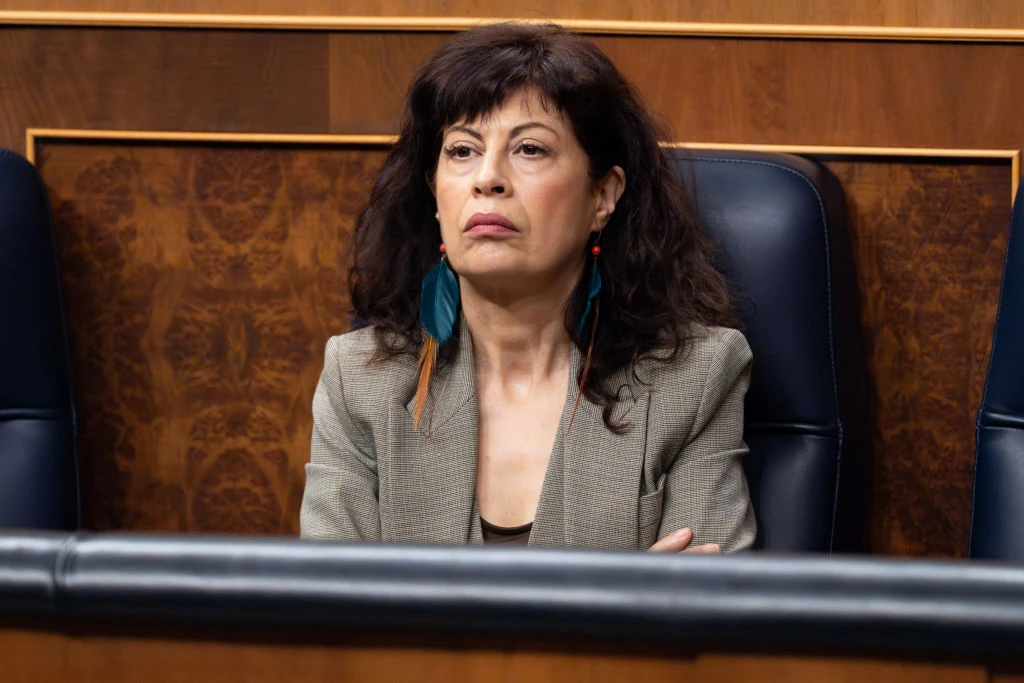 Spanish government considers including abortion as a constitutional right