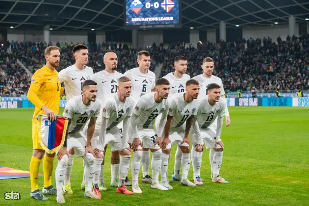 Slovenski nogometaši na povratni tekmi proti Slovakom po obstanek v ligi B – Megafon