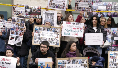 I siriani in Italia: "HTS uccide ancora, servono corridoi umanitari"