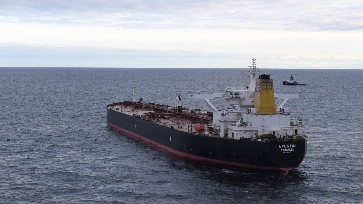Germany ‘seizes oil tanker from Russian shadow fleet’