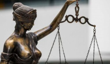 pusė apklaustųjų netiki asmenų lygybe prieš įstatymą