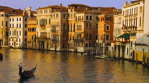 Wine At 9 AM And Other Perfectly Normal Things To Do In Venice, Italy