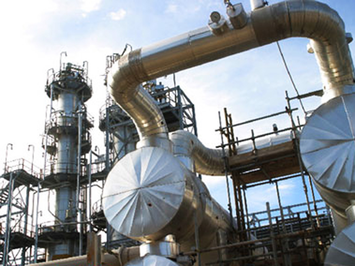 Azerbaijan figures out oil, petroleum product sales to Italy over last several years
