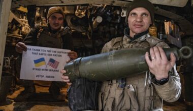 US arms flow to Ukraine again as the Kremlin mulls a ceasefire proposal