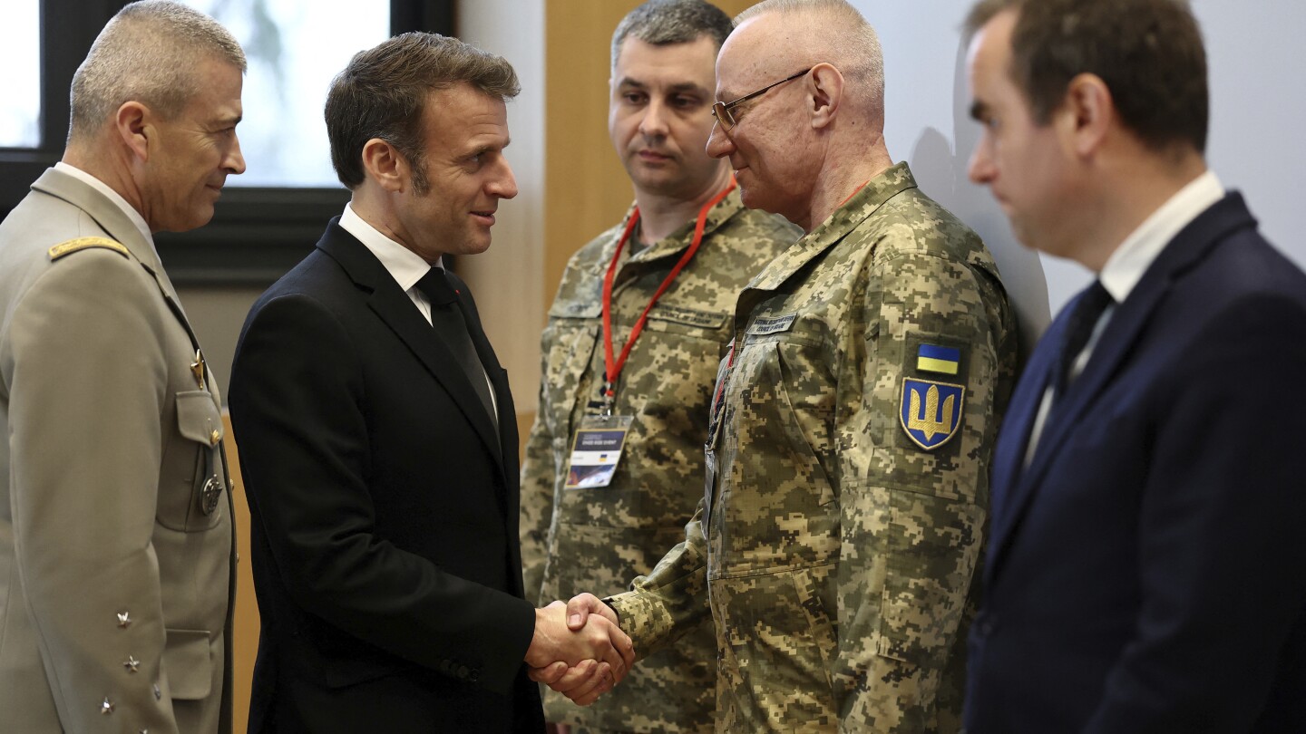 Deterrence is a key issue as army chiefs from 30-plus countries talk about a Ukraine force