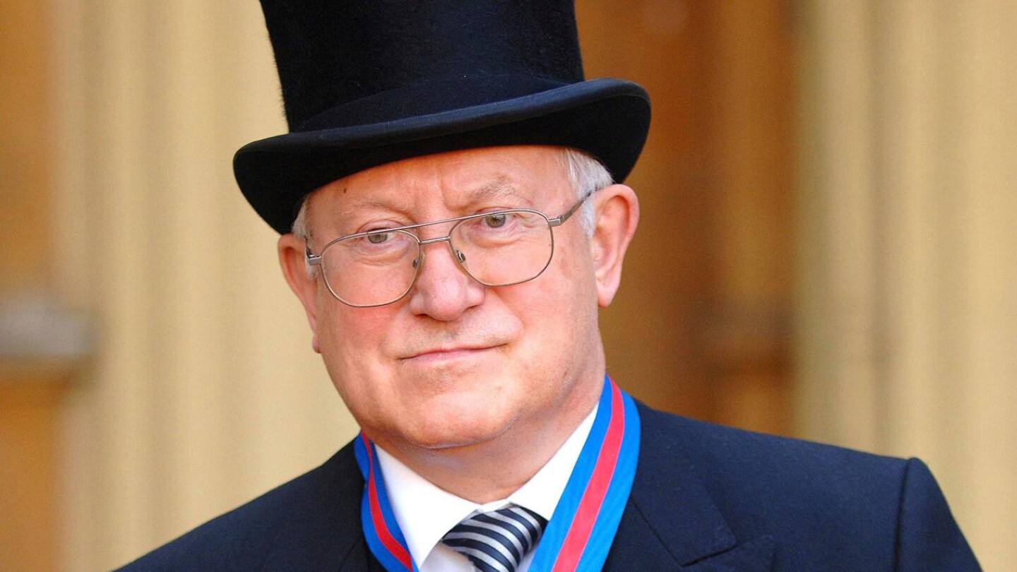 Oleg Gordievsky, Britain's valuable KGB Cold War spy, dies at 86