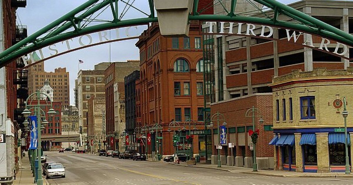 Historic Third Ward hosts women-owned business bingo